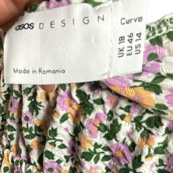 ASOS Curve Textured Floral Print Midi Dress in Ditsy - Picture 11 of 12